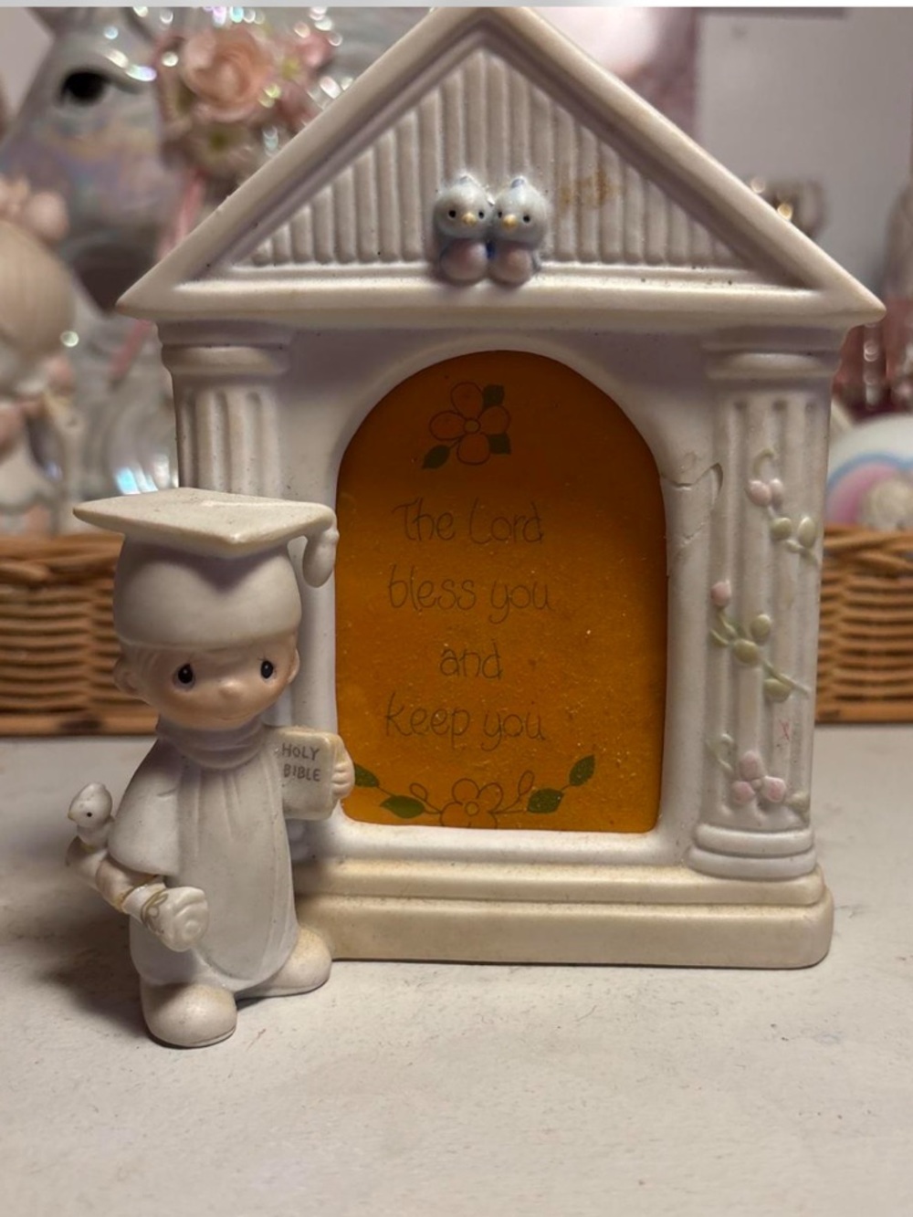 ( ˘ ³˘)♥︎ Precious Moments graduation frame and figurine 2 in stock ♡´･ᴗ･`♡ 1991